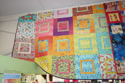 Dawn's Quilt Shop 12-13-25 (43)